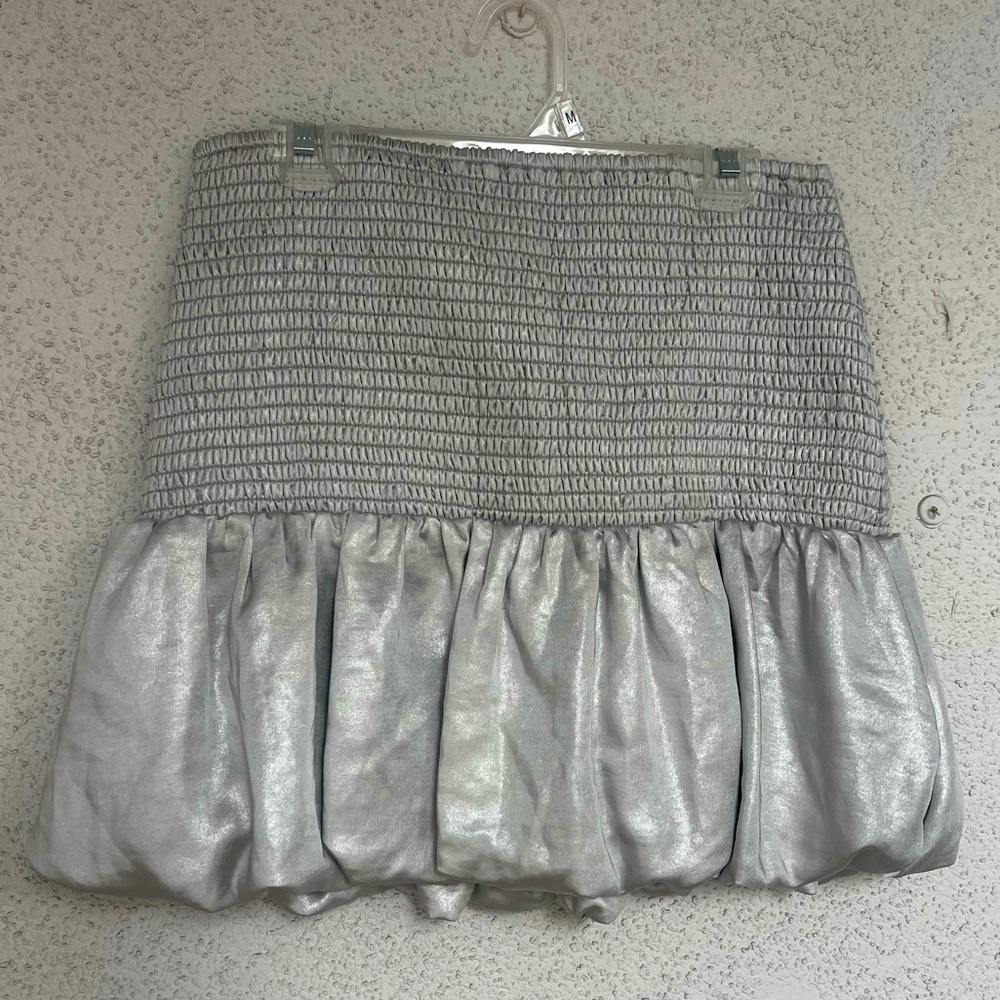 NWT Mother Denim the shimmer of light silver bubble over skirt - Picture 3 of 5